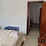 Mouria Otel İskados