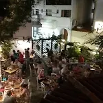 Mouria Otel