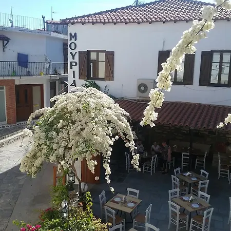Ξενοδοχείο Mouria *