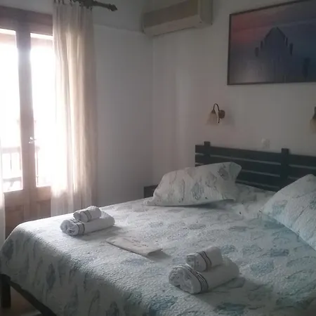 Hotel Mouria *