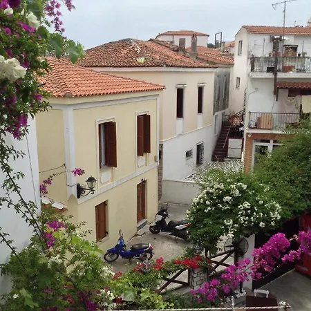 Mouria Hotel Skiathos Town