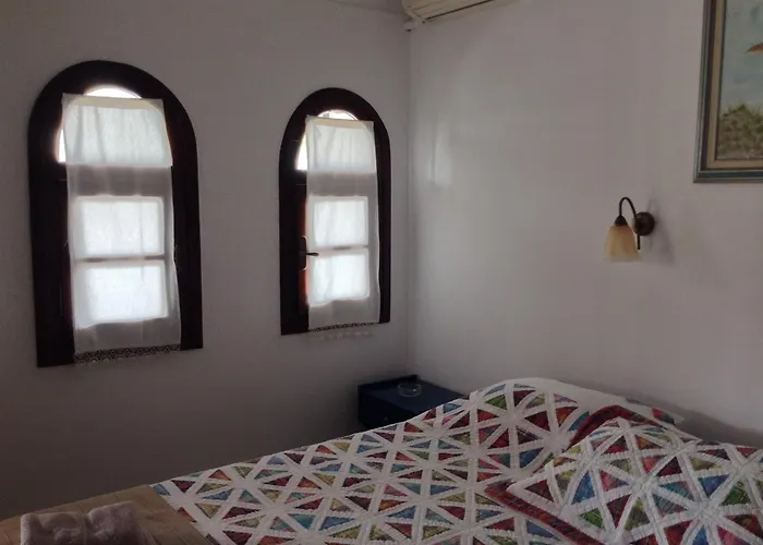 Mouria * Skiathos Town