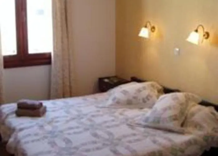 Mouria Skiathos Town