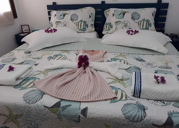 Mouria Skiathos Town