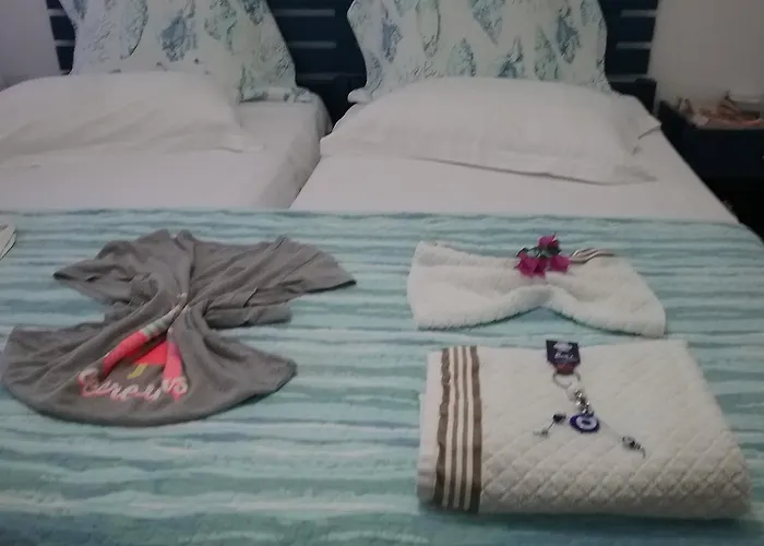 Mouria * Skiathos Town